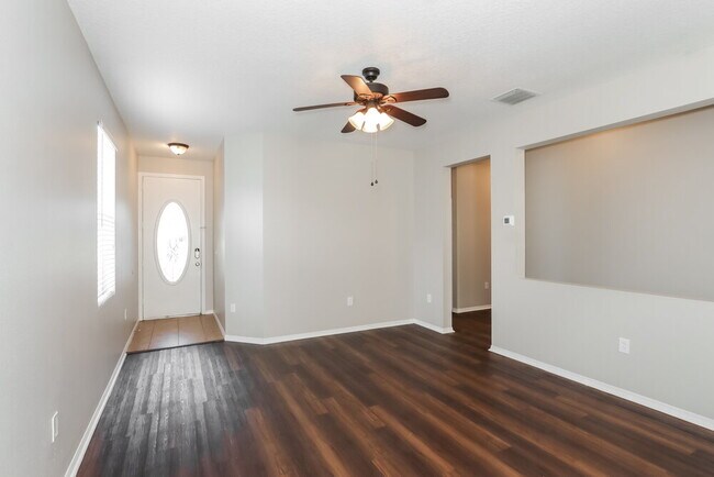 Foto del edificio - 4064 Festival Pointe Blvd