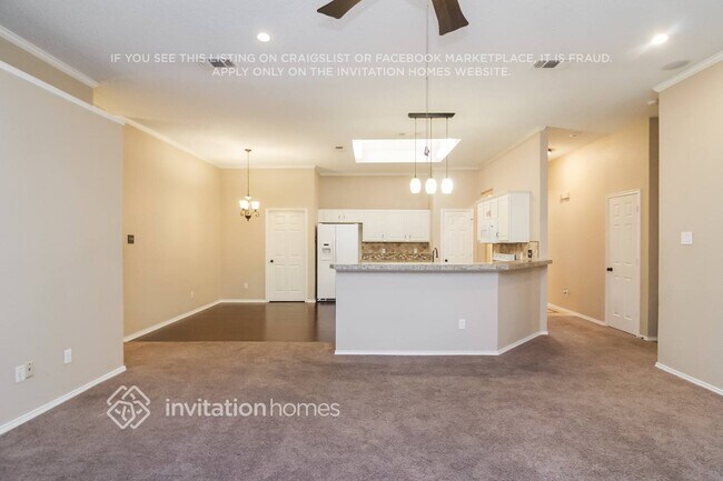 Foto del edificio - 1501 High Crest Dr