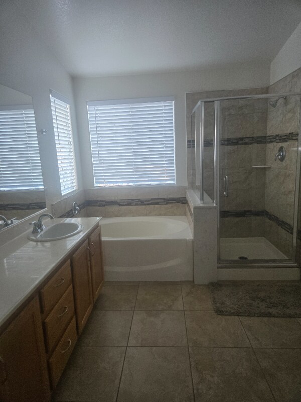 Building Photo - 8061 Yellow Daisy Ave