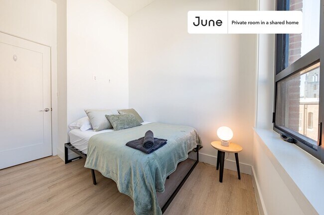 Foto del edificio - Room in Shared 4 bed/2 bath home