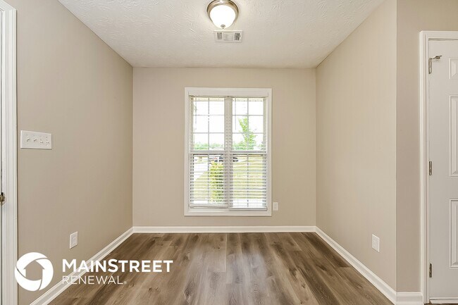 Foto del edificio - 1110 Bramblewood Dr