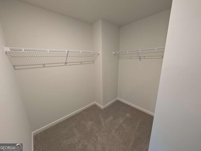 Building Photo - 2465 Poppy Ct