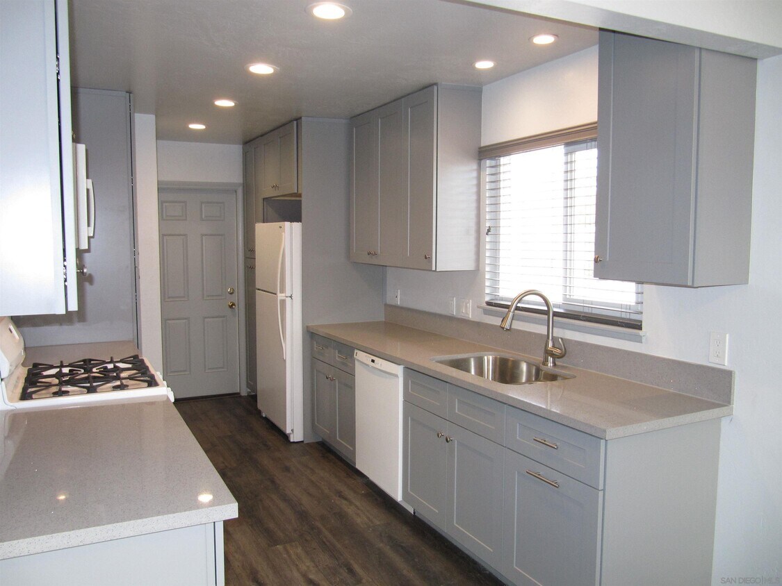 2310 Cardinal Dr, San Diego, CA 92123 House Rental in San Diego, CA