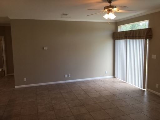 Foto del edificio - 3 br, 2 bath House - 1865 NANTON STREET