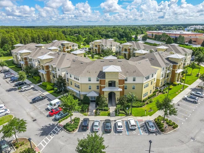 Exterior Building - Osceola Bend Apartment Homes