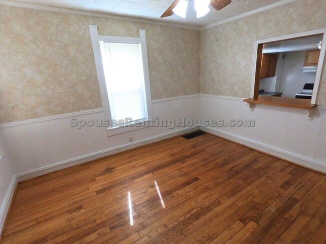 Foto del edificio - 212 S Emerson Ave