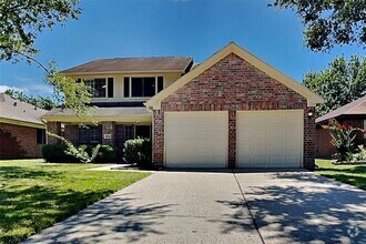 Building Photo - 1714 Sterling Village Dr