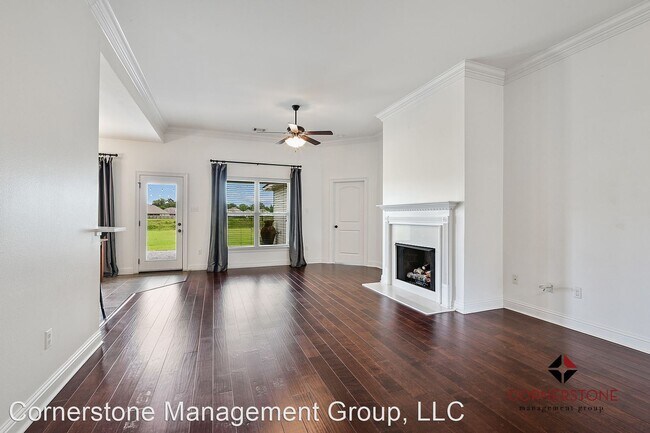 Foto del edificio - 3 br, 2 bath House - 9341 Falling Oak Drive