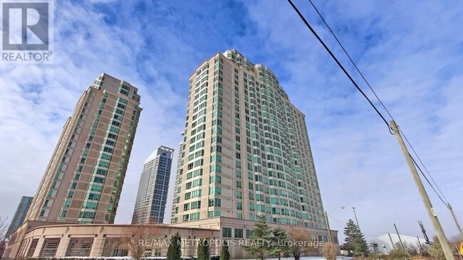 Building Photo - 11 Lee Centre Dr