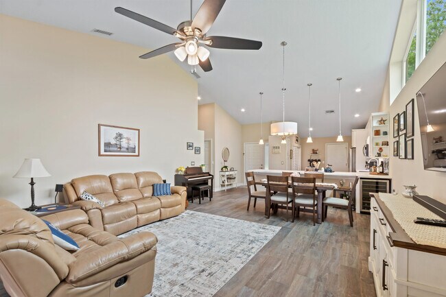 Building Photo - 1401 Mahogany Pl