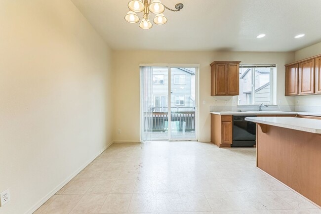 Foto del edificio - $500 off the first month's rent with a lea...