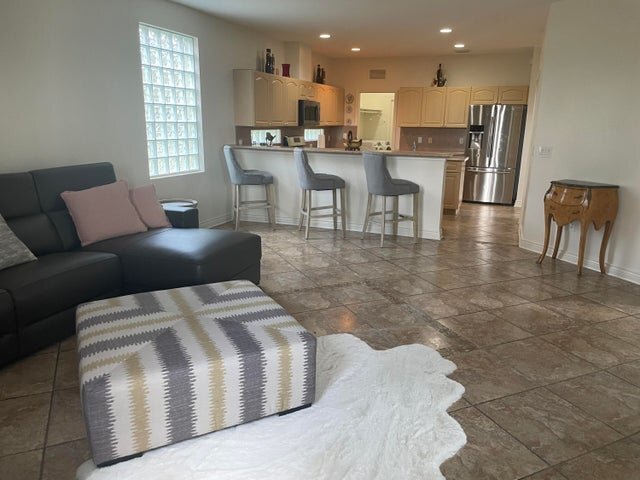 Foto del edificio - 10690 Old Hammock Wy