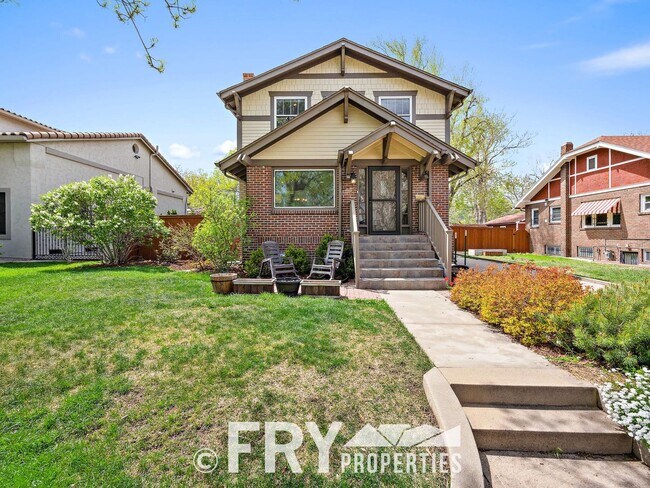 Building Photo - Gorgeous Remodeled Berkeley Home