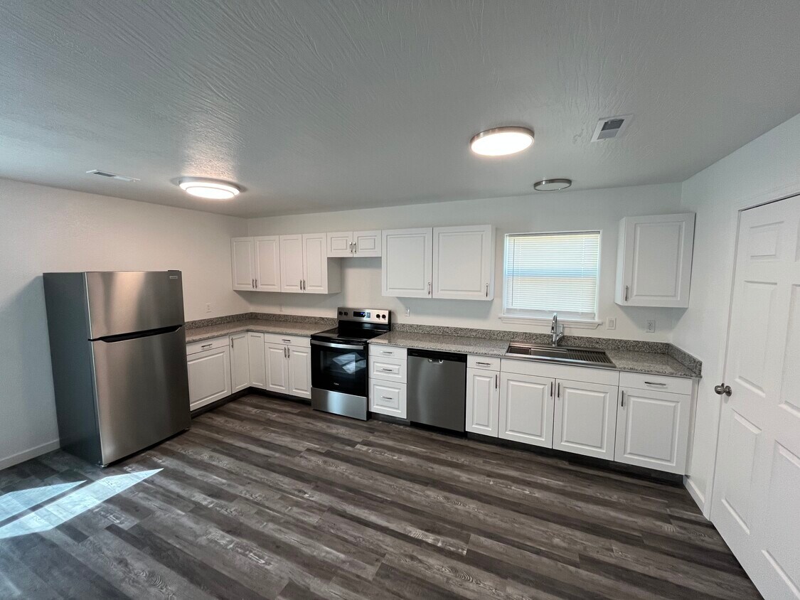 Foto principal - 949 St Louis St