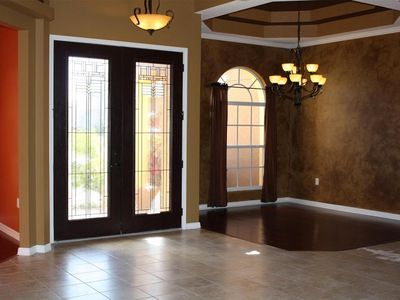 Foto del edificio - 12350 Creek Edge Dr