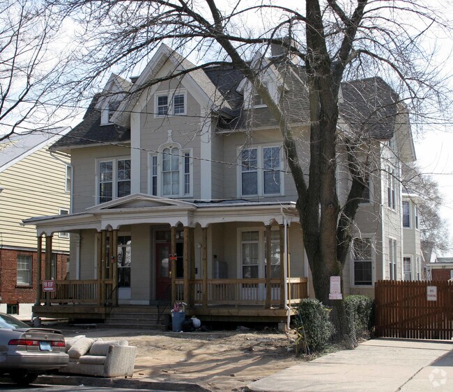 455 Hamilton Ave Trenton, NJ 08609 Rentals Trenton, NJ