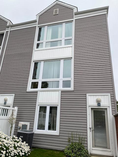 Building Photo - 3305 Jib Ln