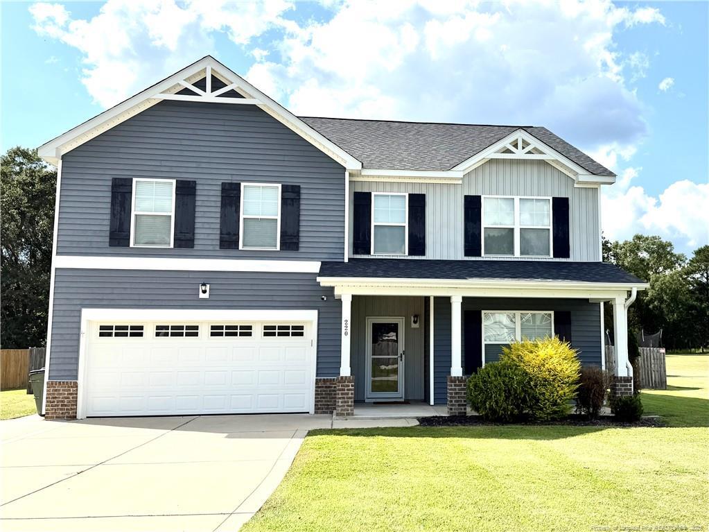 Foto principal - 220 Shepard Dr