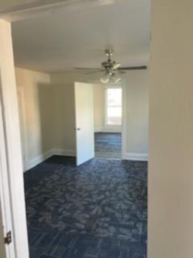 Foto del edificio - 2718 Peabody Ave