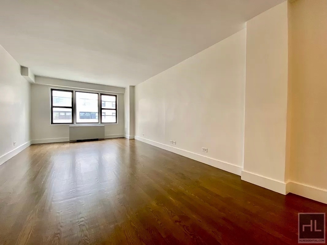Primary Photo - Lenox Hill One Bedroom East 63rd Street