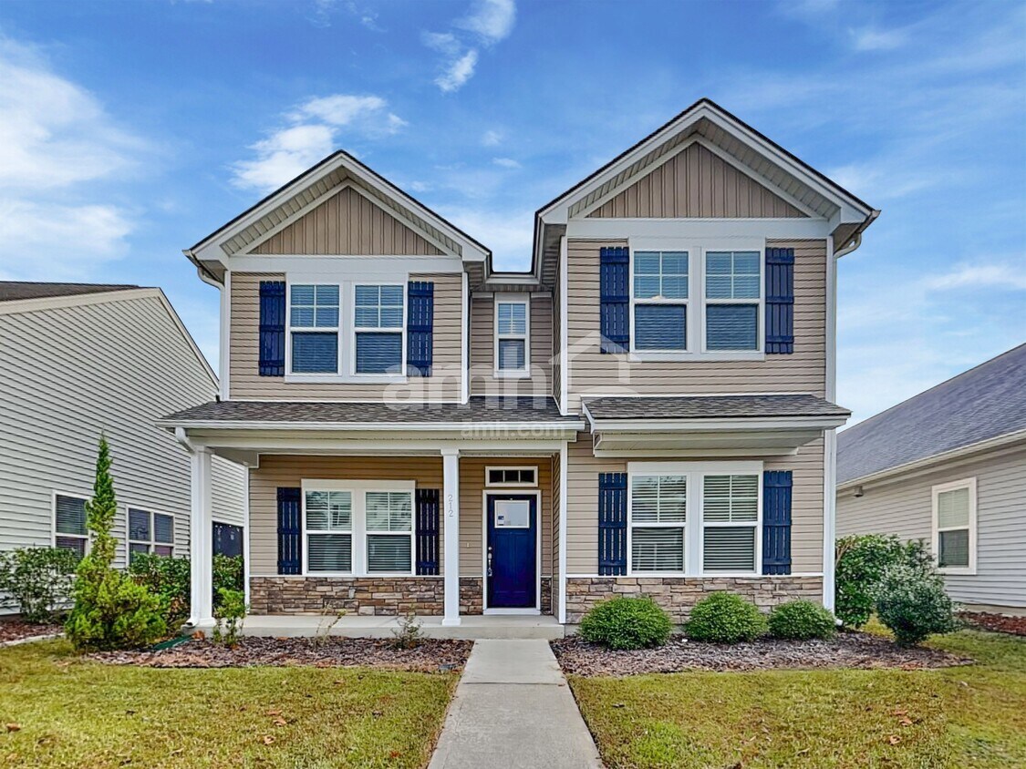 Foto principal - 212 Dogwood Cir