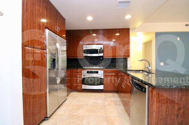 Foto del edificio - 7131 E Rancho Vista Dr