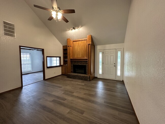 Foto del edificio - 11832 SW 2nd St