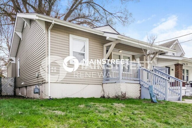 Foto del edificio - 3 Bedroom Pet-Friendly Home in Louisville,...