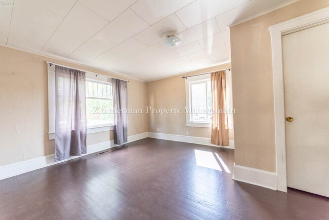 Foto del edificio - 5 br, 2 bath Apartment - 1730 High St