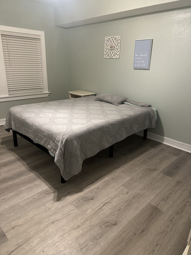 Queen Size bed as part of partially furnished available for use - 2312 53rd St