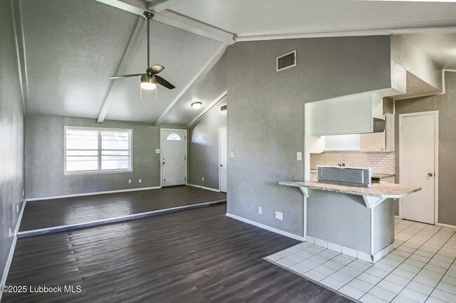 Building Photo - 5315 45th St