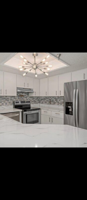 Building Photo - 6035 Sea Ranch Dr