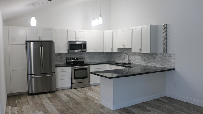 Building Photo - 9843  Boca Gardens Trail C