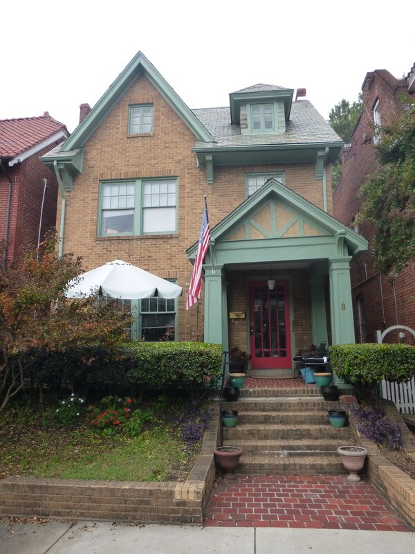 8 N Arthur Ashe Blvd Unit Apt. 1, Richmond, VA 23220 Condo for Rent in Richmond, VA