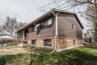Building Photo - 211 N Shields St