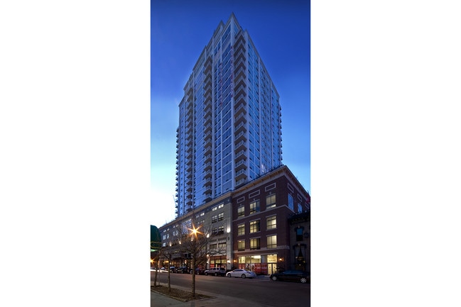 Building Photo - Flair Tower