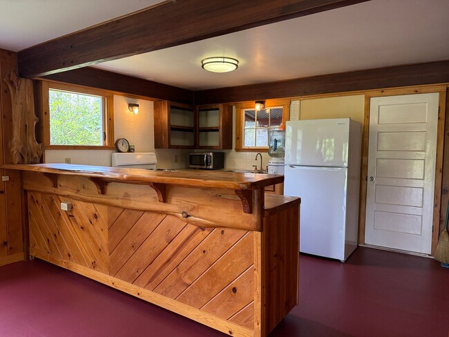 Building Photo - Cozy 2BR/1BA home in Fern Forest