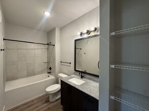 Interior Photo - The Crest at South Point