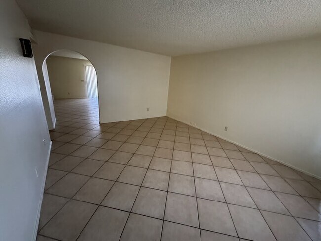 Foto del edificio - 4812 N 60th Ln