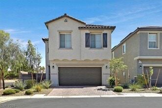 Building Photo - 4405 Frias Fls Ave