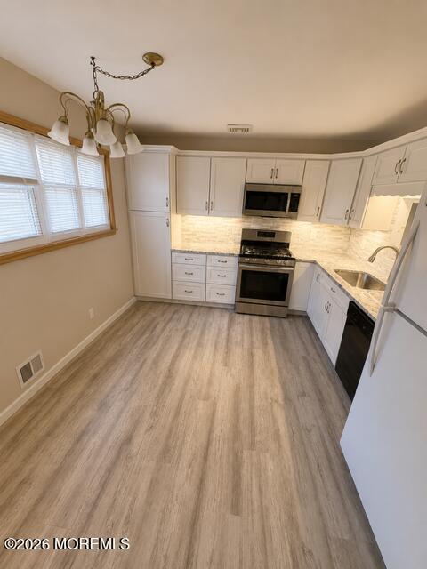 Building Photo - 129 Dittmar Dr