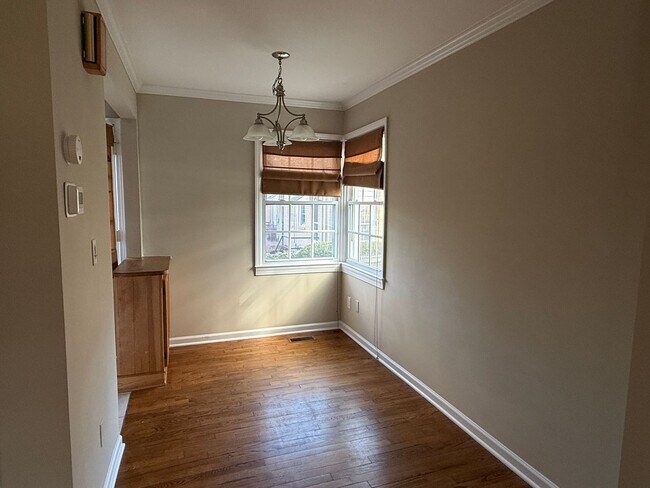 Building Photo - 524-B Wakefield Drive