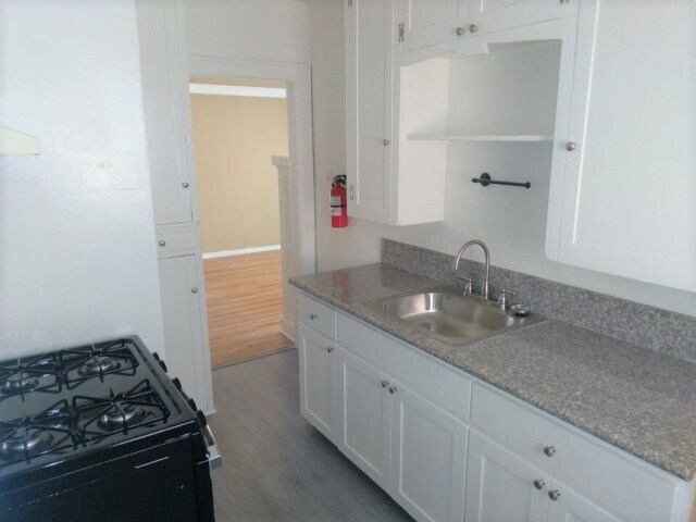 Foto del edificio - 750 Lime Ave