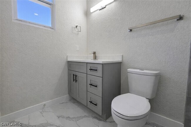 Foto del edificio - 4822 24th St SW