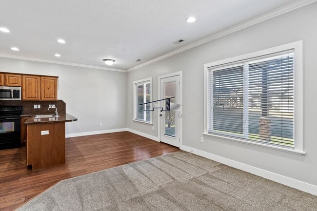 Foto del edificio - 2071 W Madie Ln