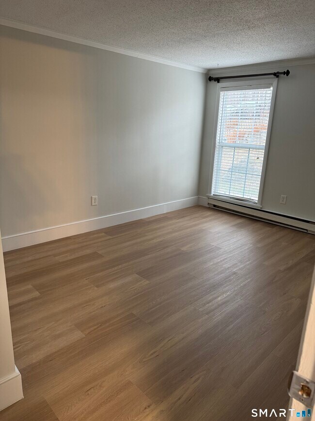 Foto del edificio - 8 Heather Ridge