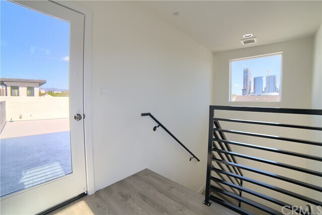 Foto del edificio - 1531 W 12th St