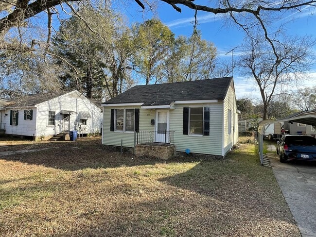 Building Photo - Cute 2 bedroom home in Caddo Heights