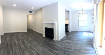 Interior Photo - 960 N. Alfred