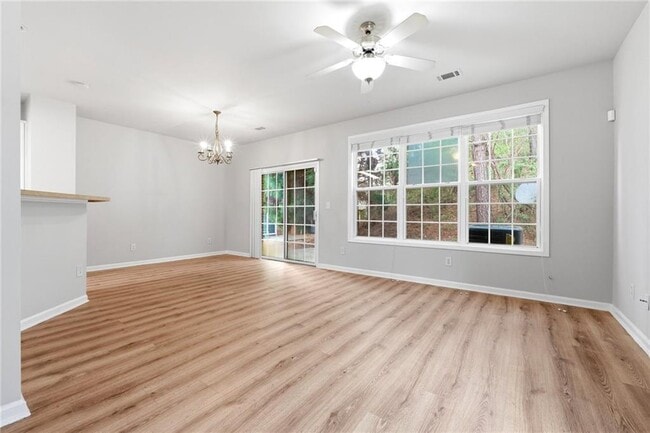Foto del edificio - 1006 Ivydale Cir